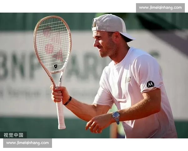 泪洒罗兰加洛斯，法网男单决赛背后，是怎样的坚持与荣耀