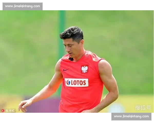 心酸！莱万2026世界杯，岁月不饶人，还能否飞奔