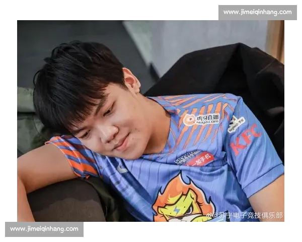 S14赛季LPL解说格局巨变，新老面孔谁能挑起大梁