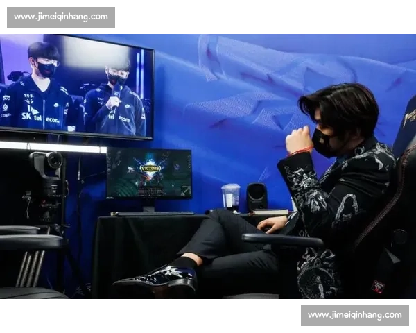 心疼!XX选手赛后落寞身影,网友:下次再战! 心疼!XX选手赛后落寞身影,网友:下次再战!